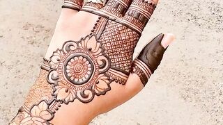 New Arabian mehndi design
