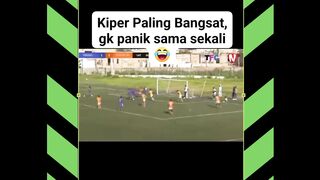 kiper nya sambil ngopi juga bisa