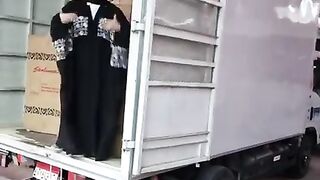 مفاجأة المهرجان وصلت