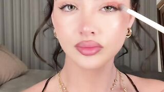 MAKE UP TUTORIAL