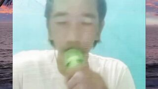 Saya akan kembali ke kampung untuk karaoke