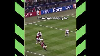 Ronaldinho art of football