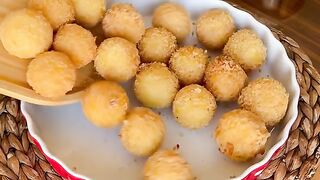 ÇITIIIRR ÇITIIR PATATES TOPLARI KAŞARLI Dünyanın En Çıtır Patates Kızartması