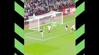 persaingan liga inggris yang sengit