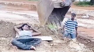 Teman yang tidak punya akhlak