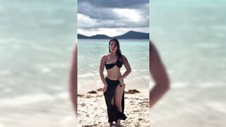 Indian Girl Suman Modi Dance