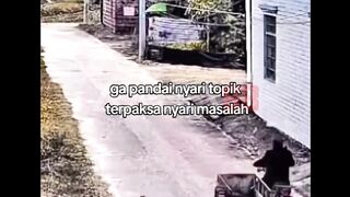 Maaf bang, nggak jago nyari topik