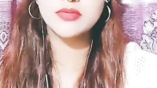 beautiful hot item girls Honey Tango live show
