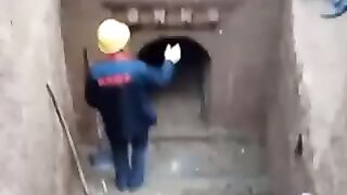 Prophet Zulkiflis grave under the Great Wall of China