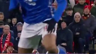 Ketika Chiesa Menyelamatkan Liverpool