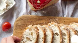 Bruschetta with brisket