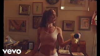 Zella Day - You Thing (Official Music Video)