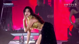 Bollywood Girl Nora Dance