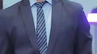 Billionaire Bana Bodyguard hi Season 1 Episode 45 In Hindi.mp4