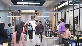 Billionaire Bana Bodyguard hi Season 1 Episode 51 In Hindi.mp4