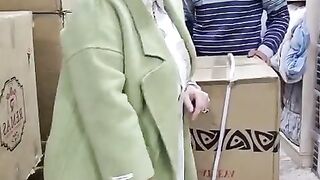 خصومات اخر السنة في الفرعين واون لاين