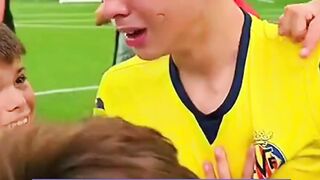Momen Respect Di Sepak Bola