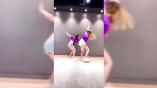 Indian Girl Aliza Shaikh Dance