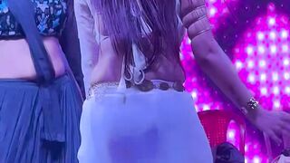 Sexy Priya dancer behar