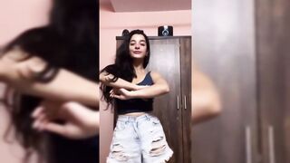 Indian Girl Zara Sapru Dance