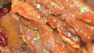 MEAT LOVER!
