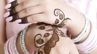 Mehndi designs