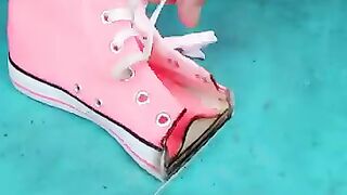Sneakers turned into a stunning bagwow!