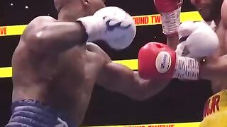 Boxing  final hit