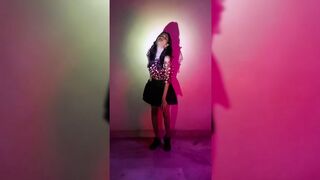 Indian Girl Khushi Bhatt Dance