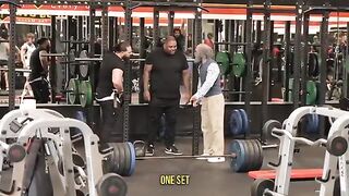 Old man powerlifter at golds gym prank