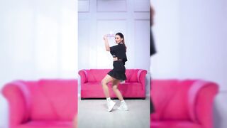 Indian Girl Nisha Baghat Dance