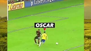Gol tetap gol. Tapi di Piala Dunia 2014,  Oscar tahu beberapa gol tidak layak dirayakan. Brasil 17 Jerman