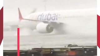 Banjir Terjang Dubai dan Sharjah Usai Hujan Lebat, Sejumlah Penerbangan Dibatalkan