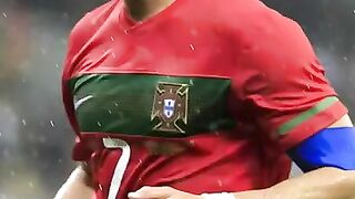 Ronaldo x Florenzi  ronaldo shorts football viralvideo cristianoronaldo.mp4