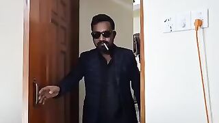 akshaykhannaentry trending.mp4