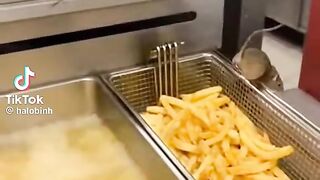 Fry Rat must be Delicious