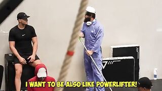 32kg mop shocks girls and bodybuilder in a gym pretended to be a cleaner50