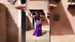 Indian Girl Deepti Sharma Dance