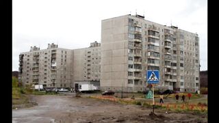 Lenina Paket - at a fancy party (Russian Underground, 2016)