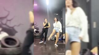 Indian Girl Kashish Mehta Dance
