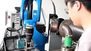 роботы тоже бесплатно не работают