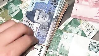 TRADING