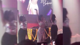 Indian Girl Sneha Ranade Dance