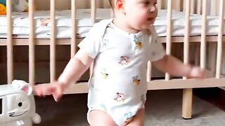 BEBY .CUTE rocking baby
