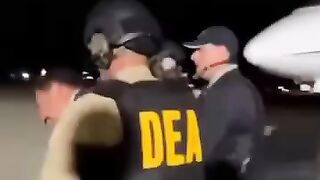 BREAKING NEWS !! AMERIKA MENANGKAP PRESIDEN VENEZUELA!