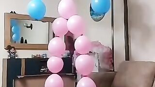 رقص بادکنک