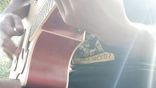 cover of the song Genit by Tip x Acoustic Guitar