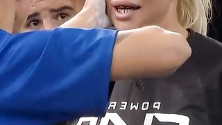 Womens Slap Battle 2