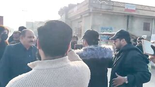 DG ISPR Press Conference and Salman Akram Raja Response  Aleema khan.mp4