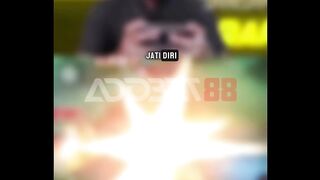 Pak ustad hampir balik ke setelan lama.